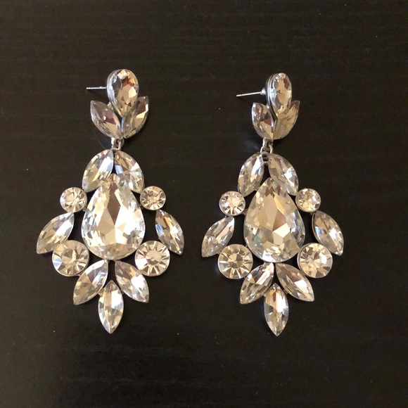 Jewelry - Beautiful Prom/Pageant Earrings